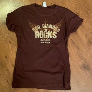 Vintage-look Neil Diamond T-shirt.